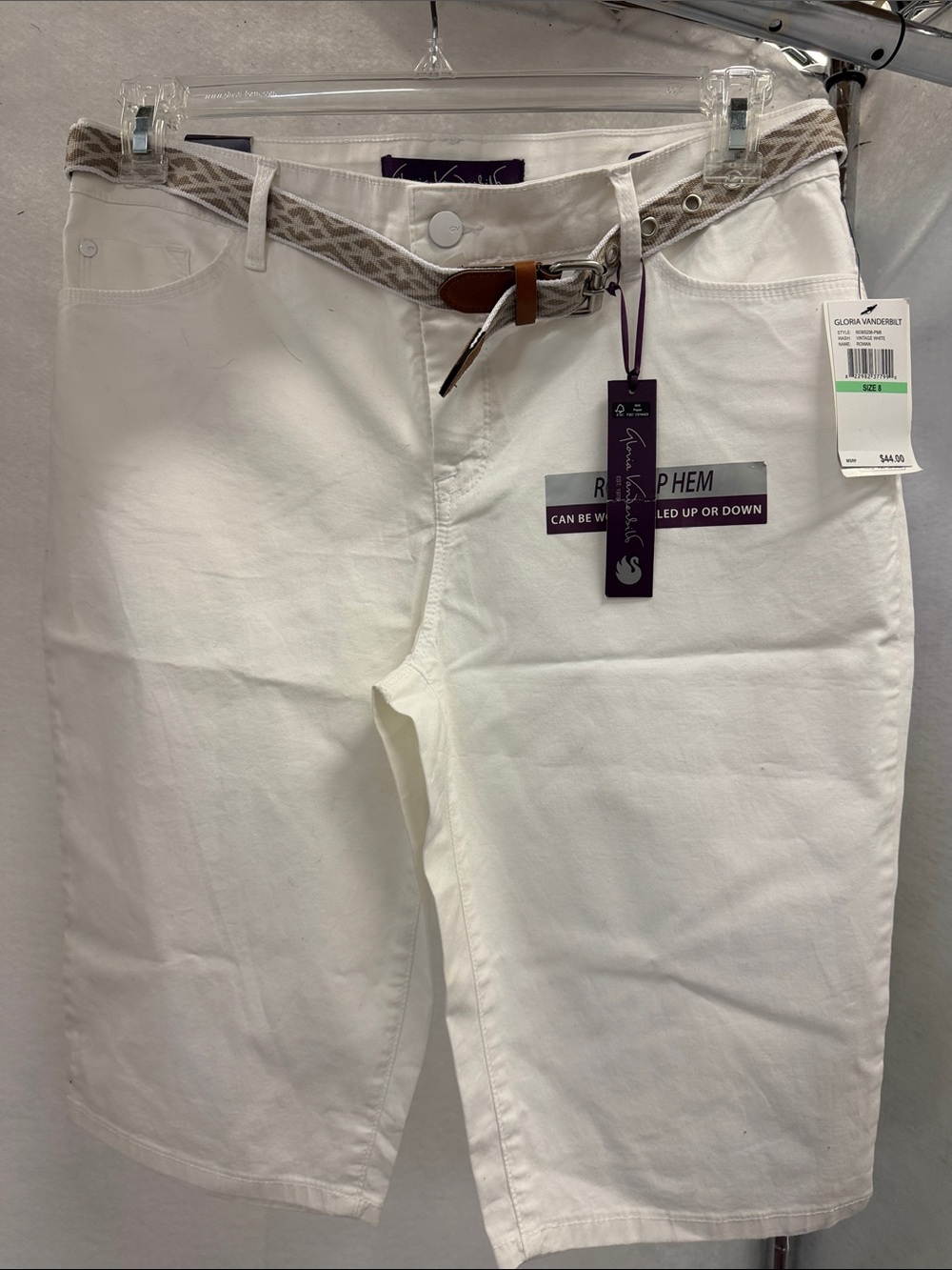 NWT Gloria Vanderbilt Womens Belted Bermuda Shorts Vtg White 8 MSRP $44